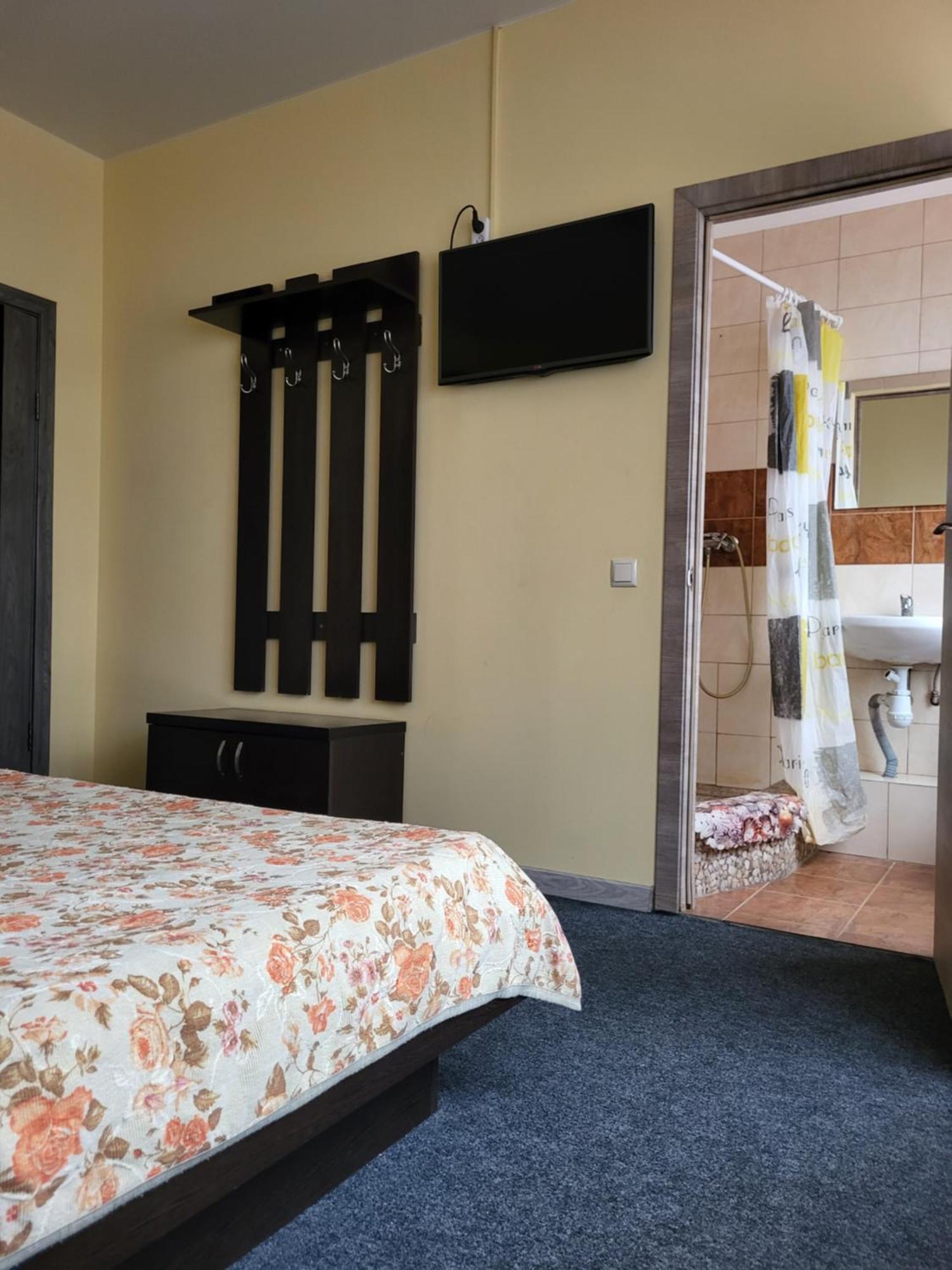 Амстердам Hotel Khmelʼnytsʼkyy Exterior foto