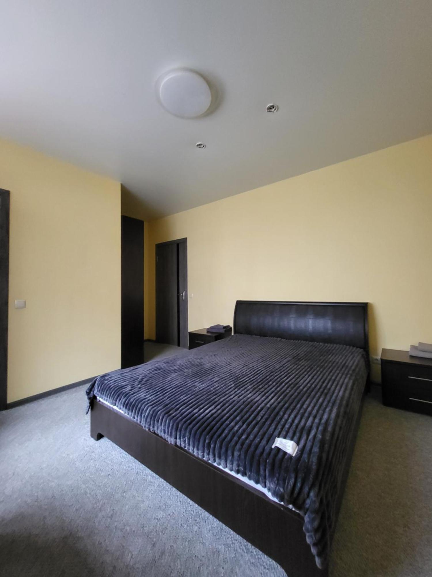Амстердам Hotel Khmelʼnytsʼkyy Exterior foto